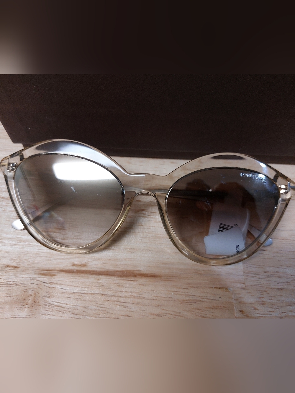 Tom Ford Translucent Champagne Round Women's Sunglasses FT0663 #0942